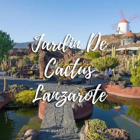 Ancla Ii Old Town & Playa Chica